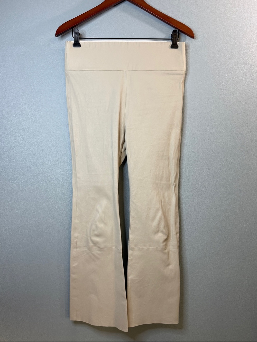 SPRWMN Leather Crop Flare Legging Beige Cream High Rise Pull On L